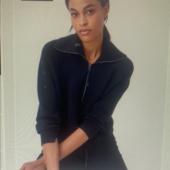SPANX AirEssentials Half Zip Long Sleeve Pullover Air Essentials Very
Black NWT - Picture 1 of 1